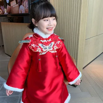 Cheongsam Новогодняя одежда Празднование Детей Hanfu Girl Winter Baby Одежда Красной принцессы в китайском стиле с вышивкой бабочкой